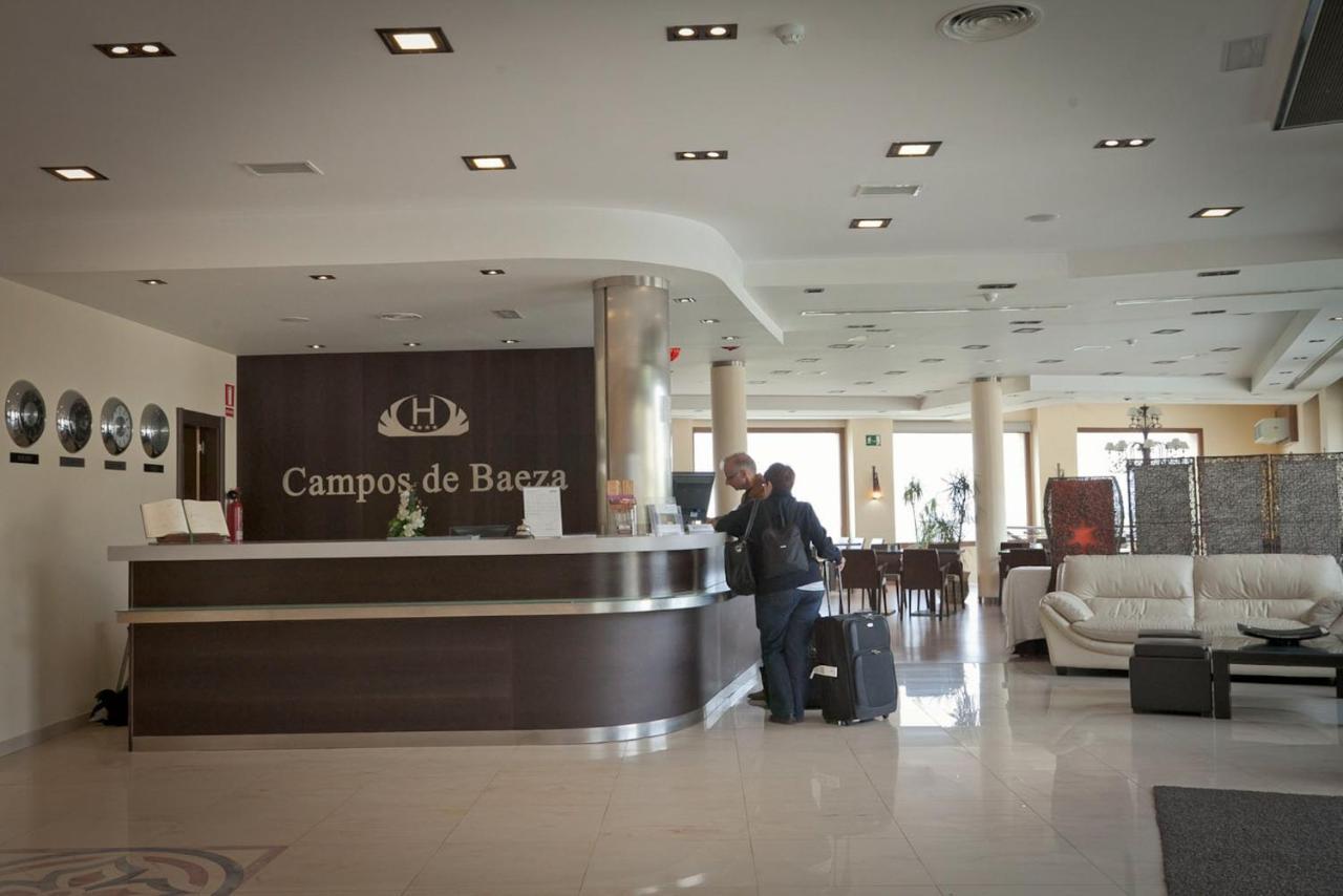Hotel Campos De Баэса Экстерьер фото