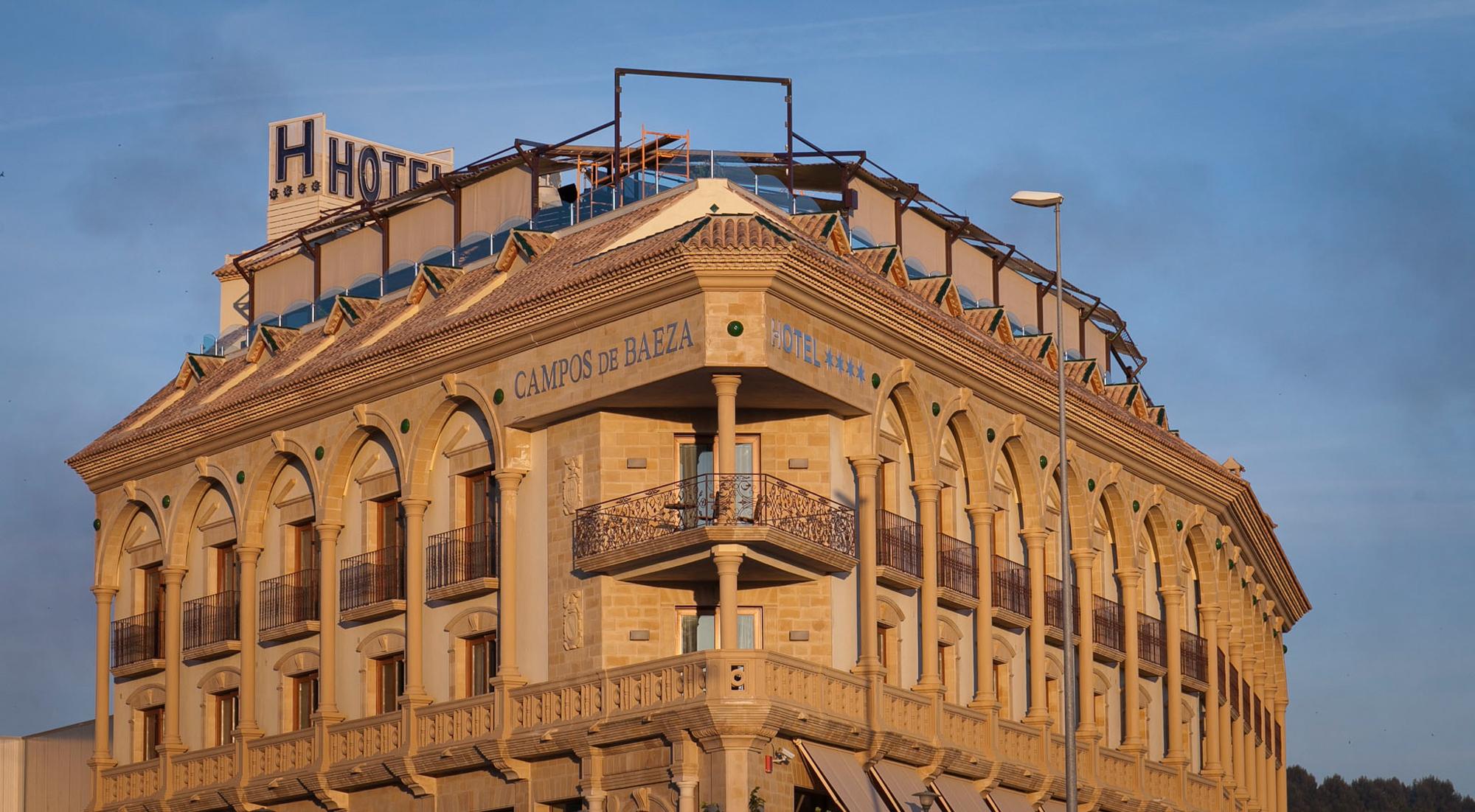 Hotel Campos De Баэса Экстерьер фото