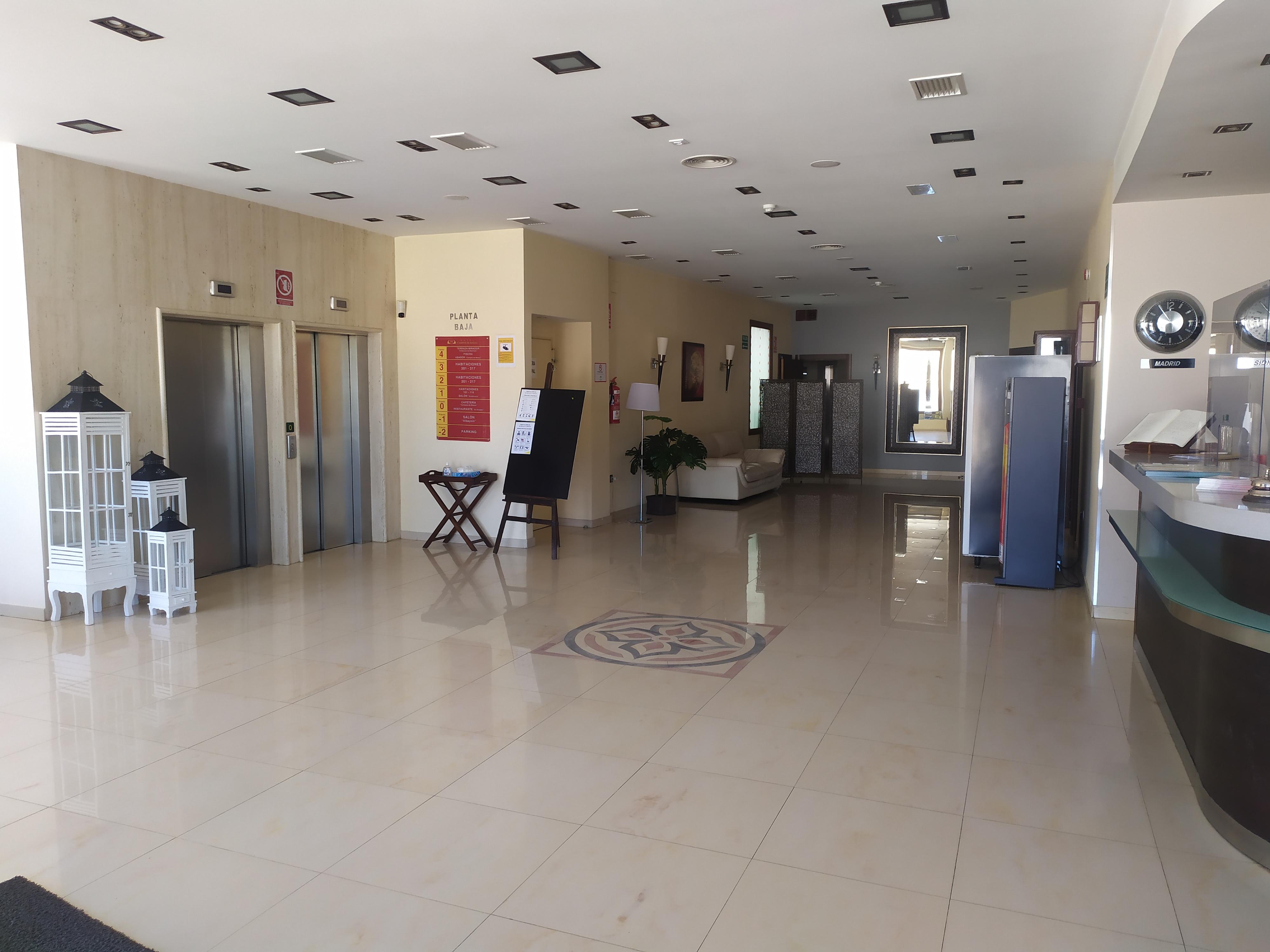 Hotel Campos De Баэса Экстерьер фото